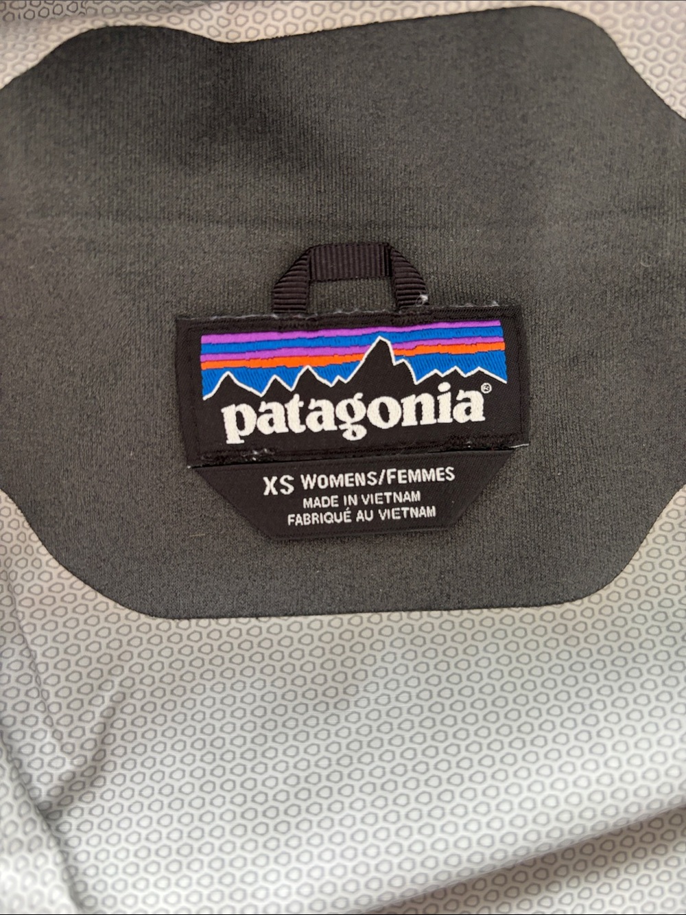Patagonia Purple Hooded Shell Jacket - Picture 3 of 8
